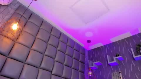 Megan online show from December 14, 8:47 pm