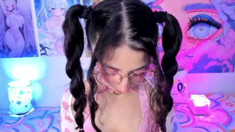 Megan  online show from April 9, 6:19 am