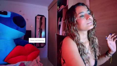 M E G A N   online show from November 3, 7:29 pm