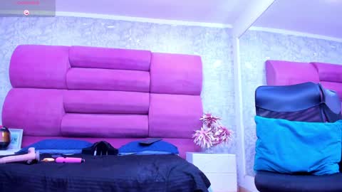 MeganFOXXI  online show from January 25, 9:57 pm