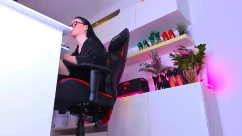 Megan online show from February 20, 8:53 pm