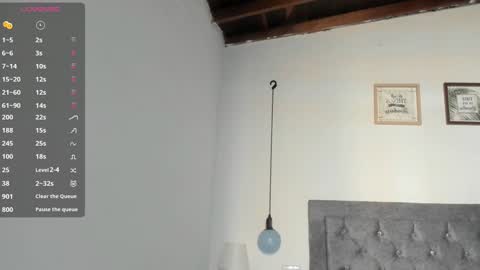 Snapshot of meghan_taylor__ chatting on January 7, 7:38 pm Meghan online show from January 7, 7:38 pm