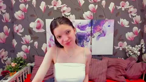 Snapshot of melanie_grant chatting on February 13, 5:48 am Melanie online show from February 13, 5:48 am