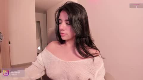Snapshot of melanie_owo chatting on September 18, 10:08 pm Melanie online show from September 18, 10:08 pm