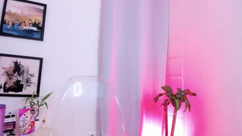 Melany online show from November 10, 10:27 pm