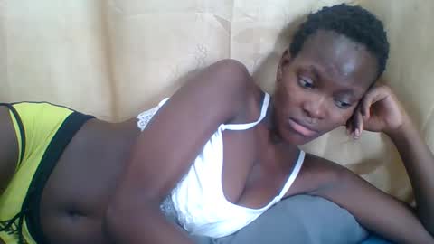 melaninpetite online show from December 19, 9:16 pm