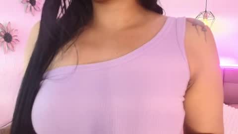 Melannyy 3 online show from April 22, 4:31 am
