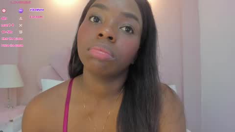 Melanie online show from November 3, 4:49 am