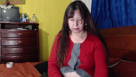 Snapshot of melisa037 chatting on October 3, 2:05 am melisa037 online show from October 3, 2:05 am