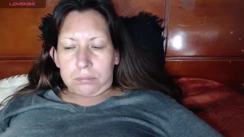 Snapshot of melisa037 chatting on October 16, 6:38 am melisa037 online show from October 16, 6:38 am