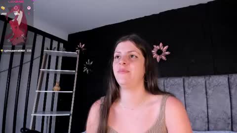 Melissa online show from June 25, 2:40 pm