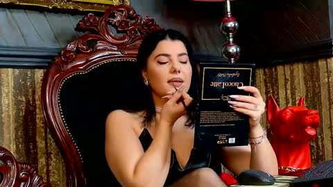 Melissa online show from October 27, 12:12 pm