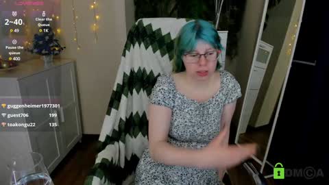 Snapshot of melissa_wells chatting on January 10, 6:53 am Melissa online show from January 10, 6:53 am