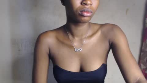 melissa_xx11 online show from June 14, 8:15 am