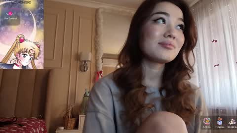 Lisaa online show from April 2, 4:43 am