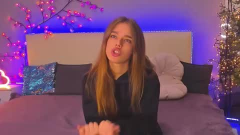 MelissaCrayzy online show from October 11, 7:02 am