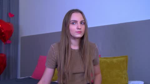 Snapshot of melissamelrey chatting on February 23, 5:56 pm MelissaBerry online show from February 23, 5:56 pm