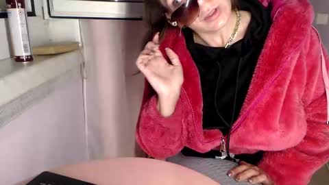 Melli online show from September 17, 8:51 pm