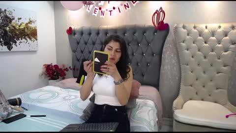 Melodi online show from February 18, 1:00 pm