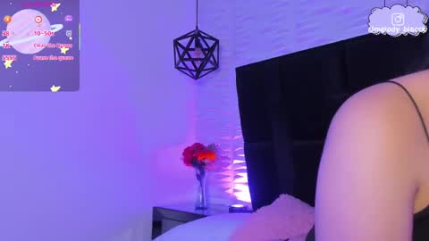 Melody online show from November 22, 10:34 pm