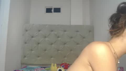 melody phillips online show from October 21, 10:41 am