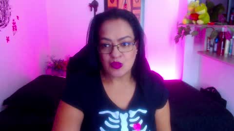 Snapshot of menfismuller1 chatting on September 24, 6:18 pm menfismuller online show from September 24, 6:18 pm