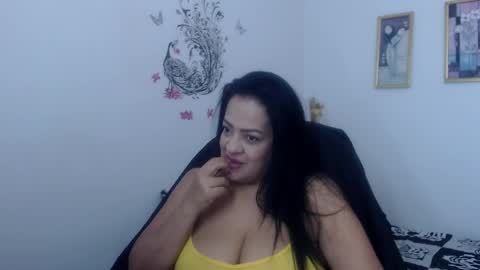Snapshot of menfismuller1 chatting on January 2, 3:19 pm menfismuller online show from January 2, 3:19 pm