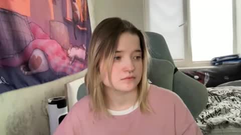 meowme online show from January 2, 7:12 am