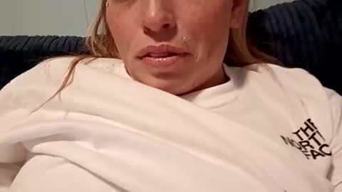 Heather online show from May 14, 8:20 am