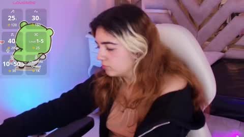    online show from October 5, 10:26 pm