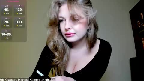 mercedescutee online show from November 24, 2:52 pm