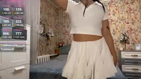 Enni online show from January 5, 6:55 pm