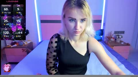 merymidnight online show from November 26, 7:09 am