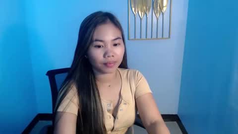 mey_queen online show from March 23, 4:07 am