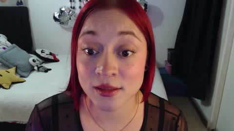 mia online show from December 4, 1:41 am