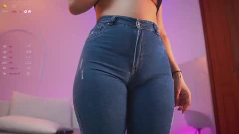 Anna online show from October 18, 5:04 pm