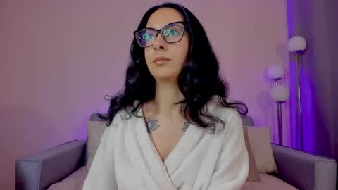 Sarah Luna online show from April 7, 12:40 pm