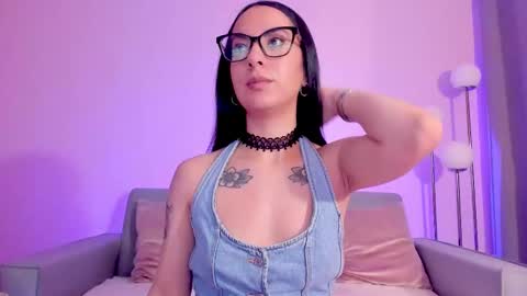 Sarah Luna online show from March 24, 11:48 am