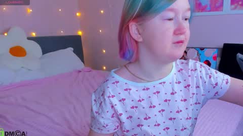 Mia online show from January 19, 3:03 am