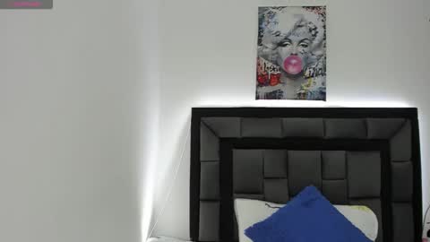 mia fox online show from January 14, 12:10 pm