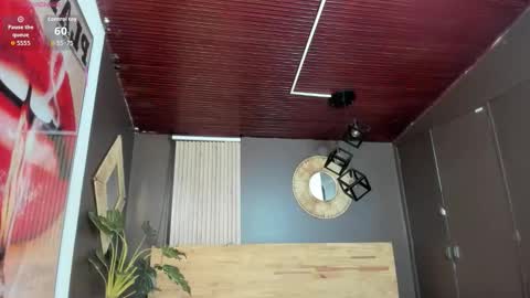 Val  online show from November 10, 11:27 am