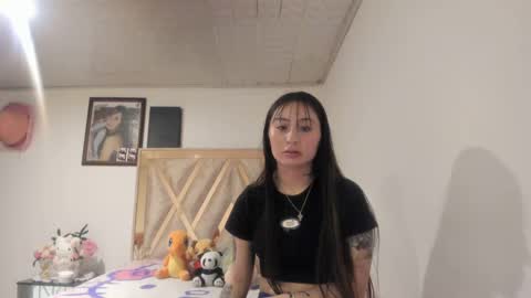 mia kaneee online show from October 3, 2:16 am