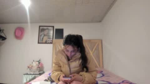 mia kaneee online show from October 7, 12:37 am