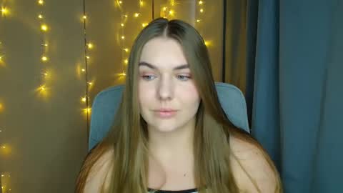 Snapshot of mia_lemm chatting on October 14, 9:23 am mia_lemm online show from October 14, 9:23 am