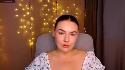 Snapshot of mia_lemm chatting on September 20, 10:35 am mia_lemm online show from September 20, 10:35 am