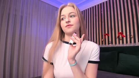 Mia here Appreciate your support online show from December 2, 3:23 pm