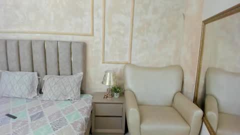 Miaasummer online show from February 4, 11:46 am