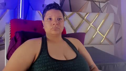   online show from March 1, 3:27 pm