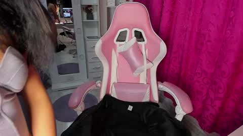 miafox_03 online show from March 10, 10:36 pm