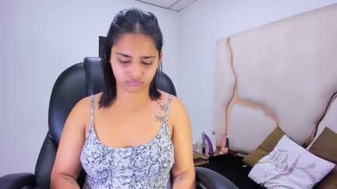 miahsex69 online show from October 21, 3:43 am